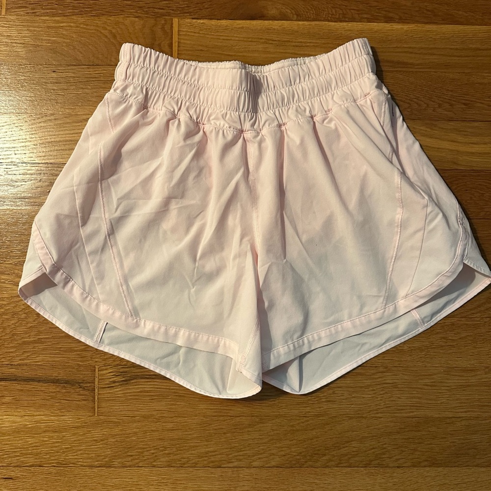 Lululemon Light Pink Athletic Shorts Lightweight Moisture-Wicking